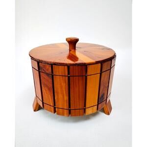 Vintage Handcrafted Tennessee Cedar Ice Bucket with Lid Dated 1966